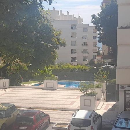 ベナルマデナEdificio Don Danielアパートメント エクステリア 写真