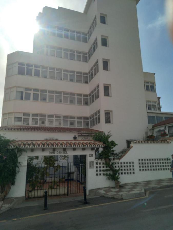 ベナルマデナEdificio Don Danielアパートメント エクステリア 写真